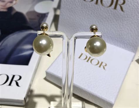 dior double pearl earrings buy online|christian dior pearl earrings price.